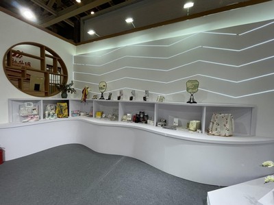 攜文創參展，塑生活美學 江蘇省美術館在蘇州創博會踐行“藝術生活化”